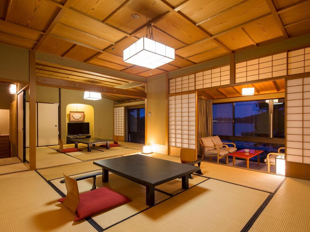 Apa Hotel & Resort Kaga Katayamazu Onsen Kasuikyo Zewnętrze zdjęcie