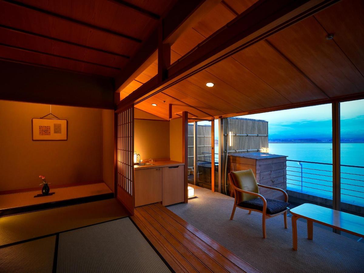 Apa Hotel & Resort Kaga Katayamazu Onsen Kasuikyo Zewnętrze zdjęcie