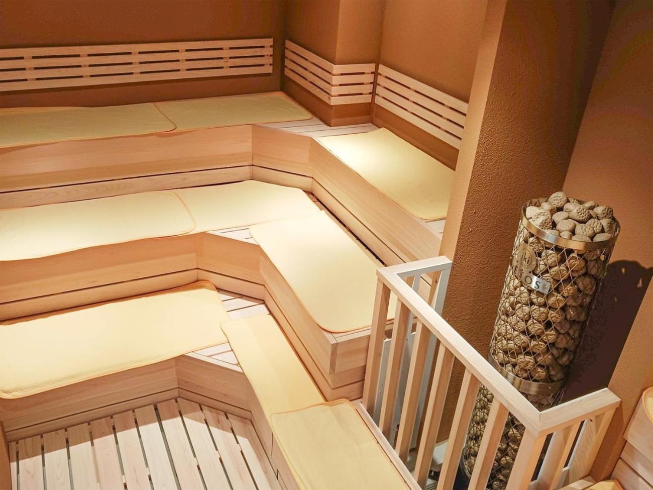 Apa Hotel & Resort Kaga Katayamazu Onsen Kasuikyo Zewnętrze zdjęcie