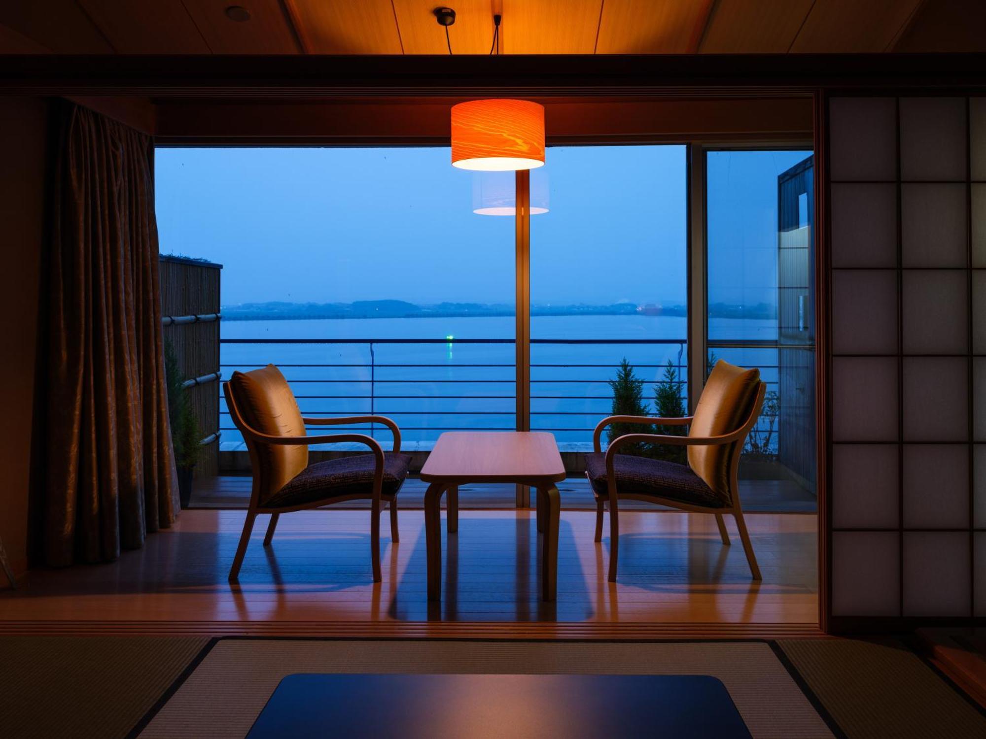 Apa Hotel & Resort Kaga Katayamazu Onsen Kasuikyo Zewnętrze zdjęcie