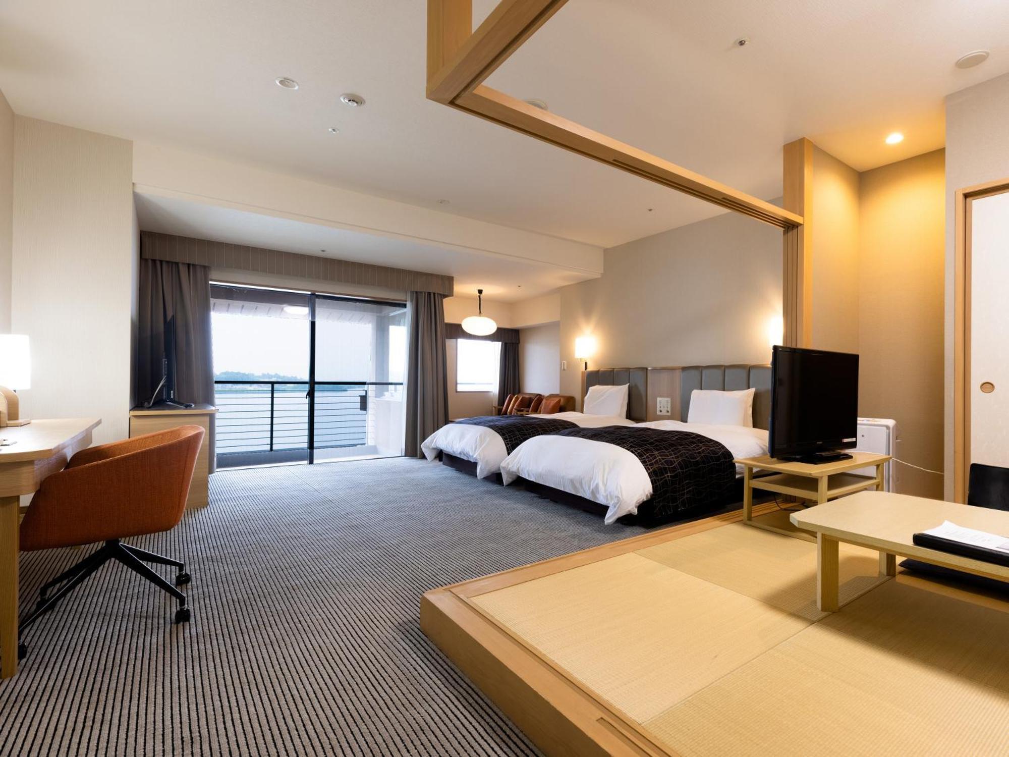 Apa Hotel & Resort Kaga Katayamazu Onsen Kasuikyo Zewnętrze zdjęcie