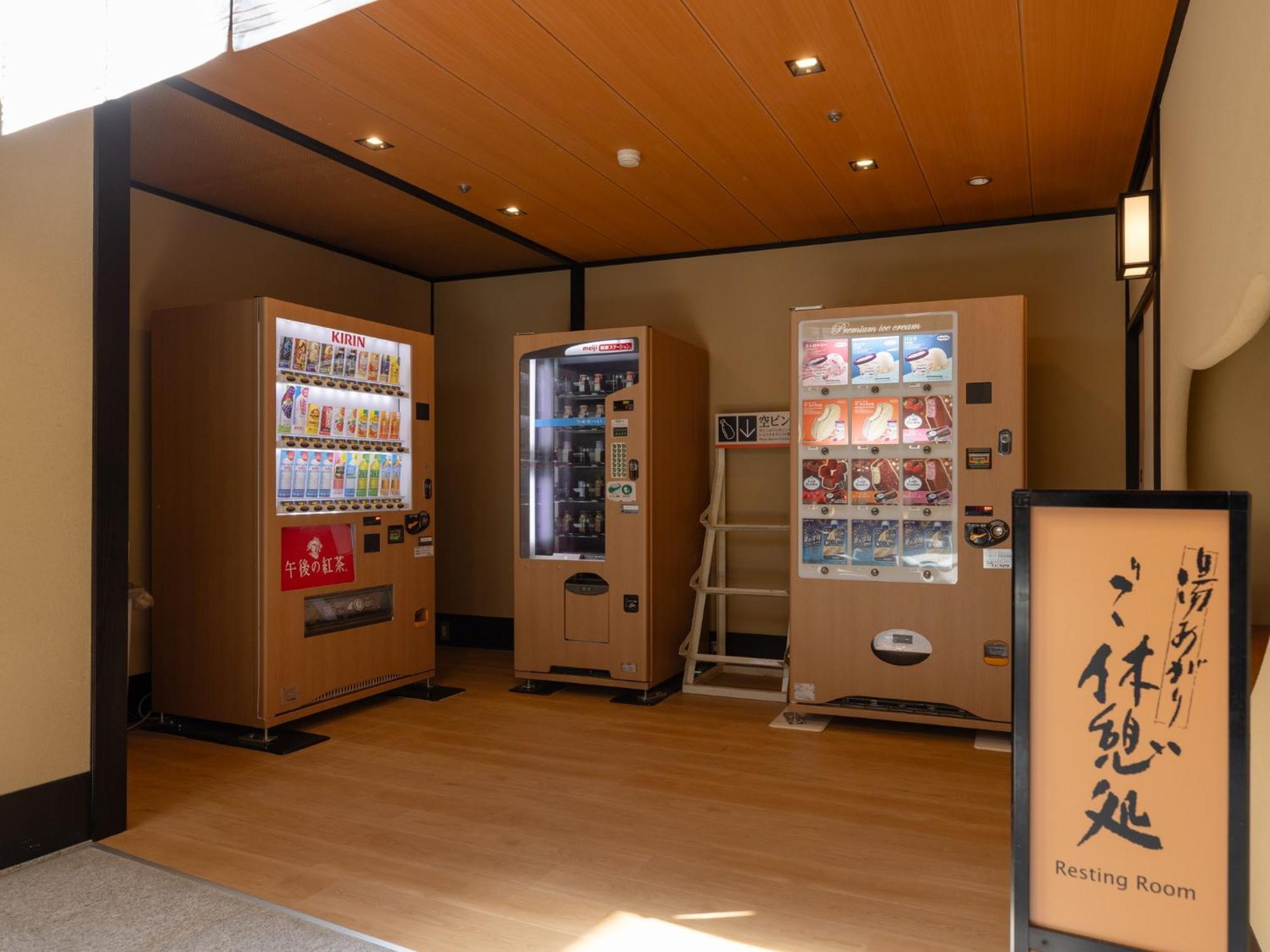 Apa Hotel & Resort Kaga Katayamazu Onsen Kasuikyo Zewnętrze zdjęcie