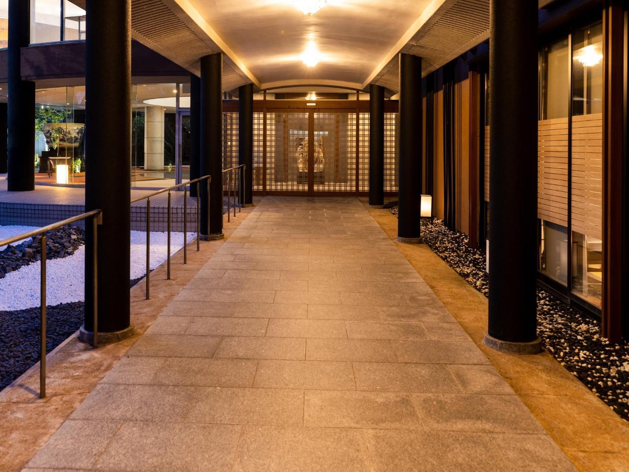 Apa Hotel & Resort Kaga Katayamazu Onsen Kasuikyo Zewnętrze zdjęcie